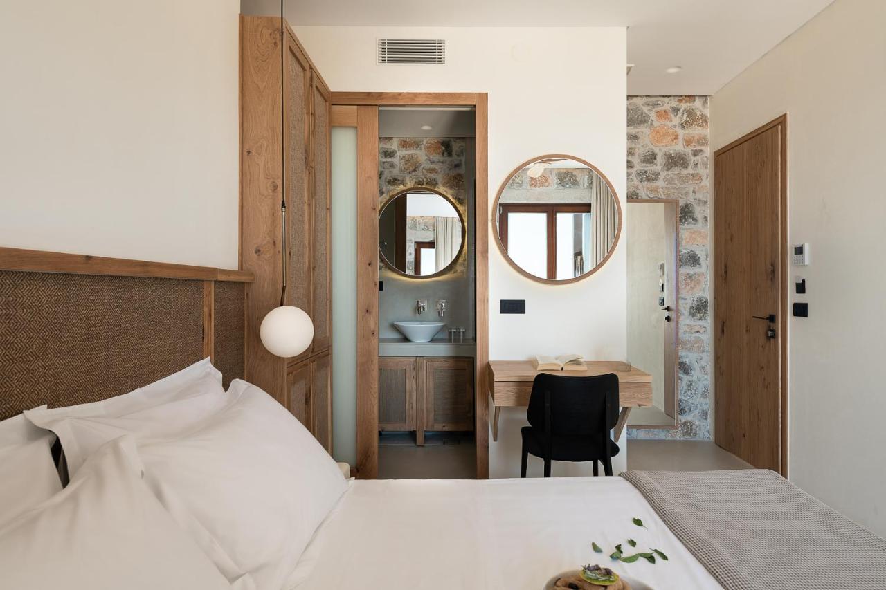 The Authentic Village Boutique Hotel Хора-Сфакион Экстерьер фото